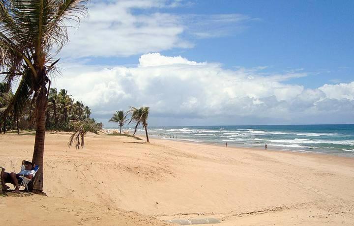 Suspiro Da Bahia Pe Na Areia Villa Salvador Ngoại thất bức ảnh